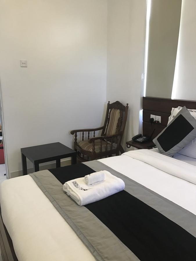 Impala City Hotel And Hostel Kandy 50 Kültér fotó