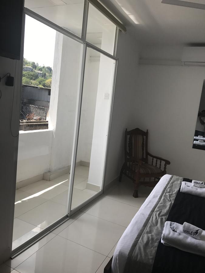 Impala City Hotel And Hostel Kandy 50 Kültér fotó