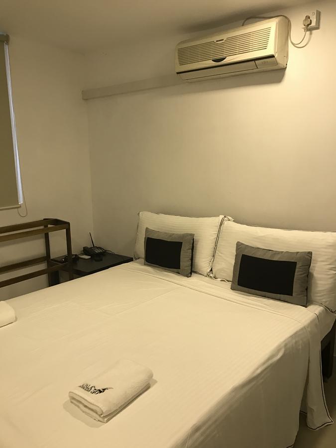 Impala City Hotel And Hostel Kandy 50 Kültér fotó
